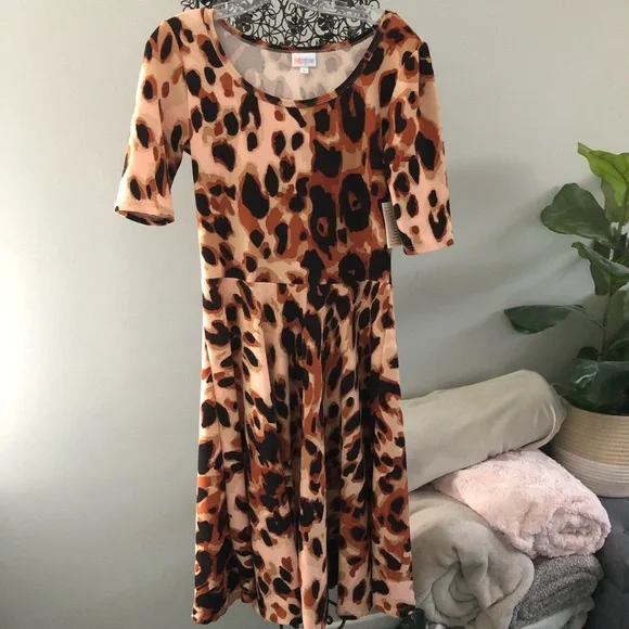 Lularoe Dresses | Nwt Lularoe Nicole Cheetah Dress- L | Color: Brown/Tan | Size: L | Pm-65029939'S Closet